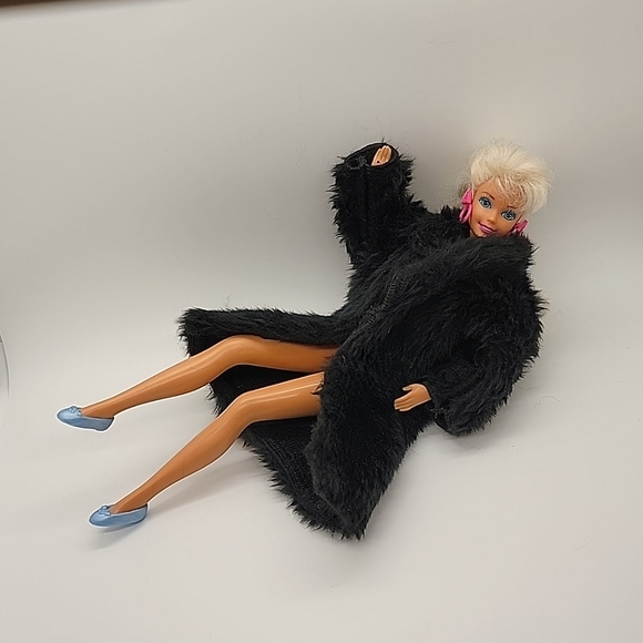 Handmade Black Fur Doll Coat - Picture 4 of 4